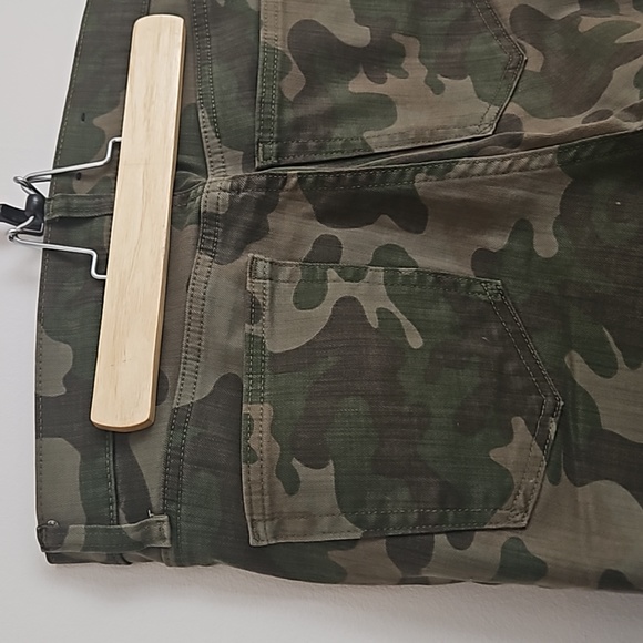 High rise ankle camo jeans - Picture 7 of 10